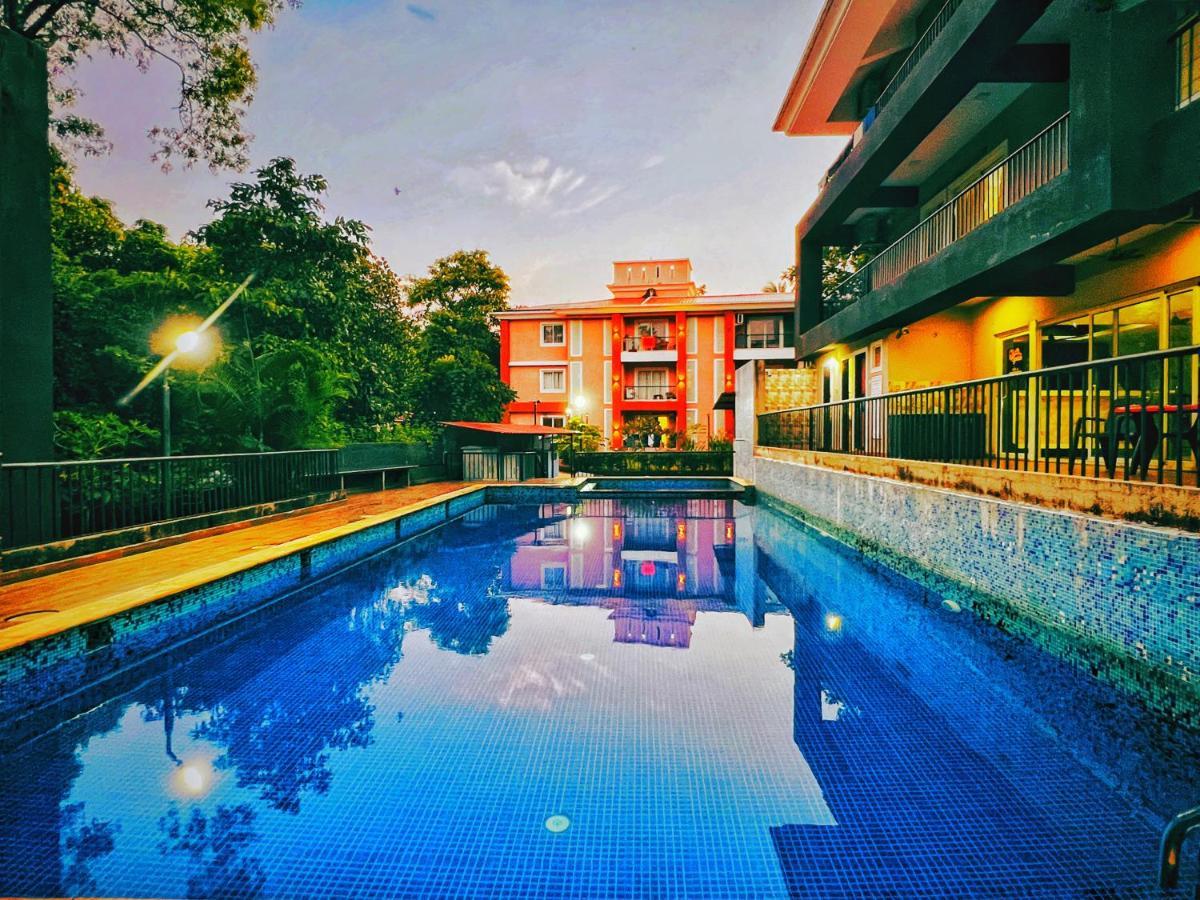 4Bhk Sparkling Apartment Near Beach Pool & Bar 2Bhkx2 Vagator Exteriér fotografie