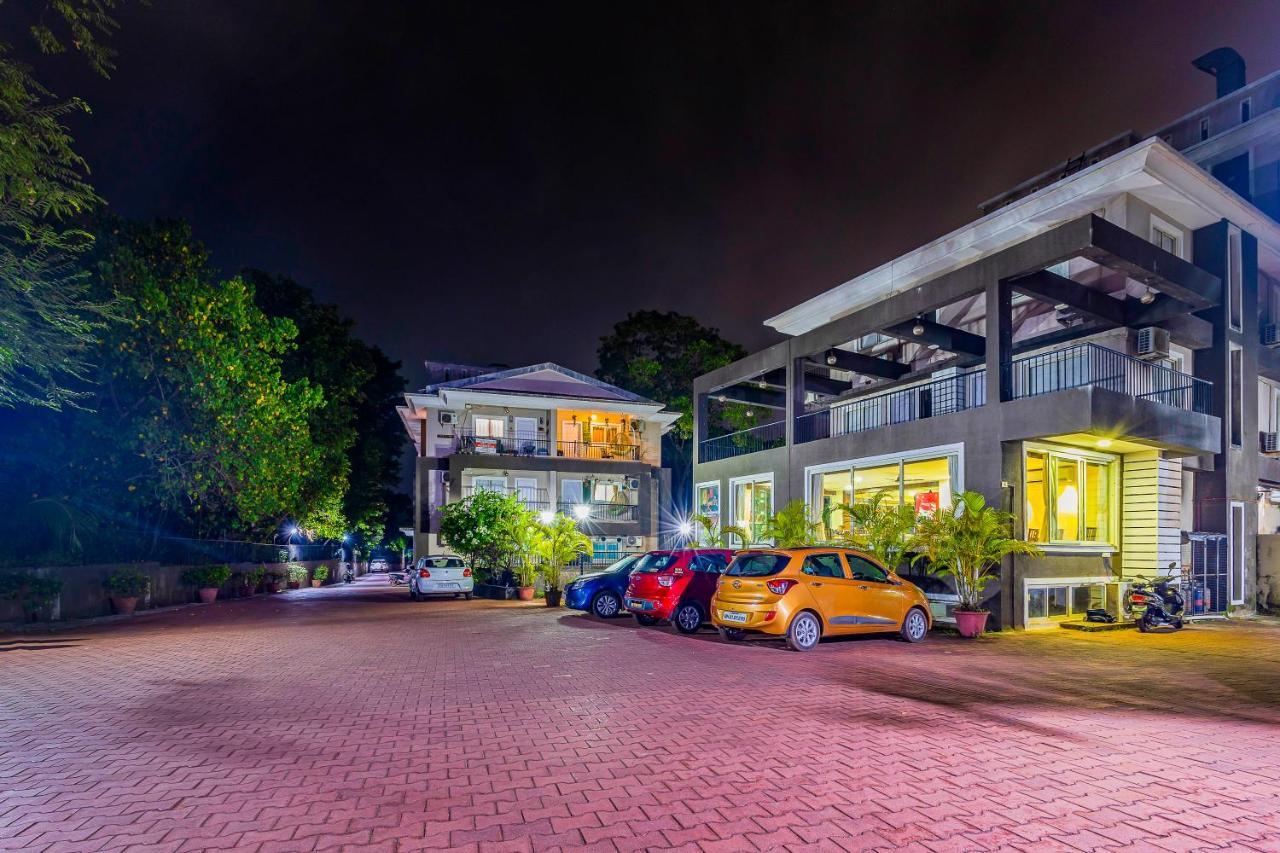 4Bhk Sparkling Apartment Near Beach Pool & Bar 2Bhkx2 Vagator Exteriér fotografie