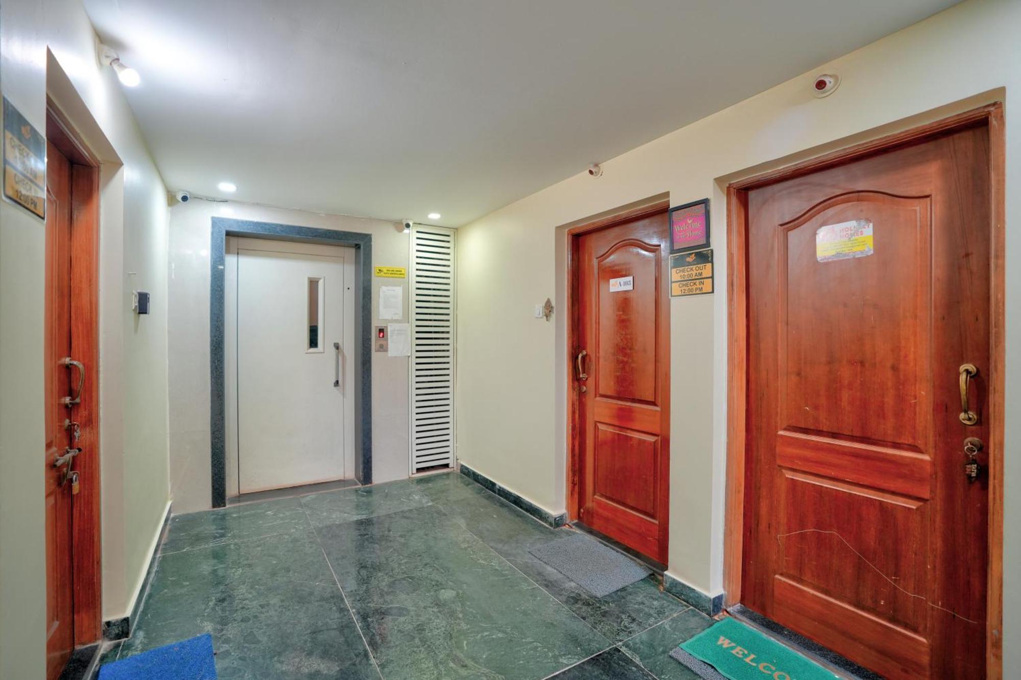 4Bhk Sparkling Apartment Near Beach Pool & Bar 2Bhkx2 Vagator Exteriér fotografie
