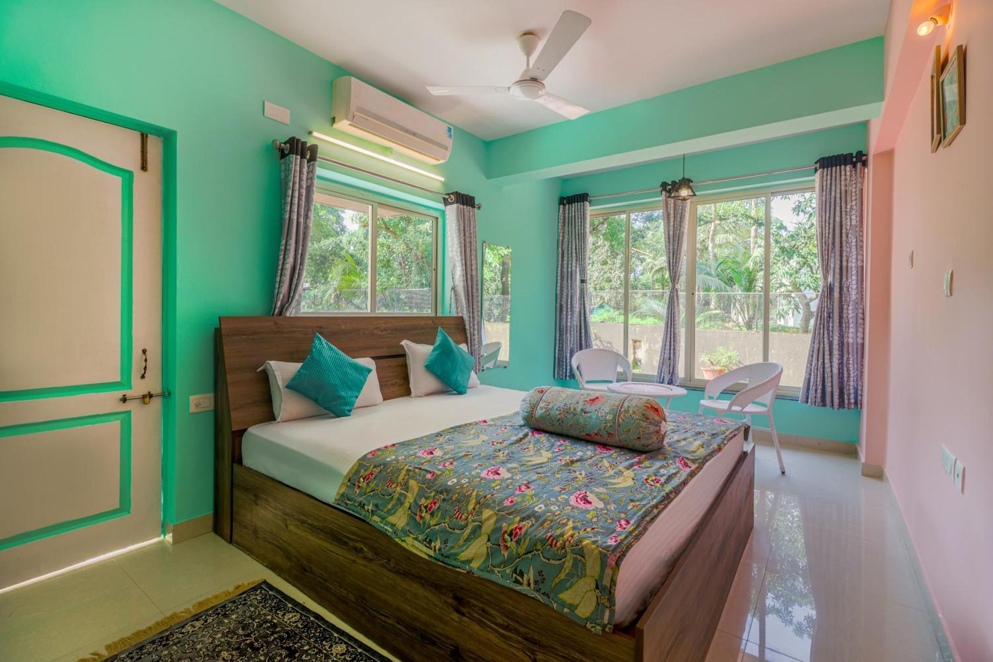 4Bhk Sparkling Apartment Near Beach Pool & Bar 2Bhkx2 Vagator Exteriér fotografie